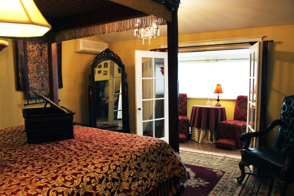 Talwood Manor B&B Port Colborne Pokój zdjęcie
